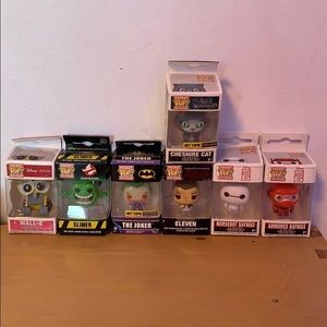 7 pop keychain bundle